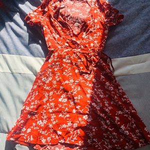 RED FLORAL MINI DRESS